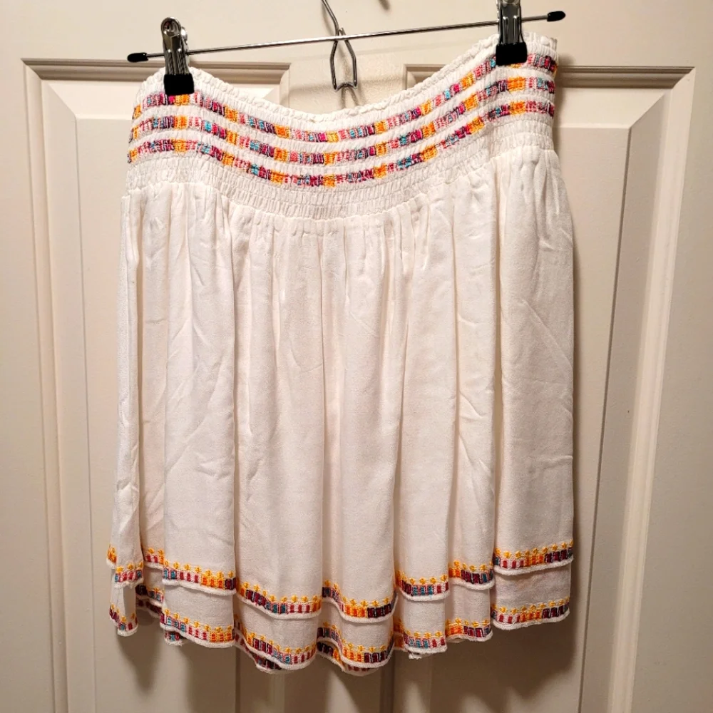 ❤️‍🔥 NWT Trina Turk Del Rey skirt XL
